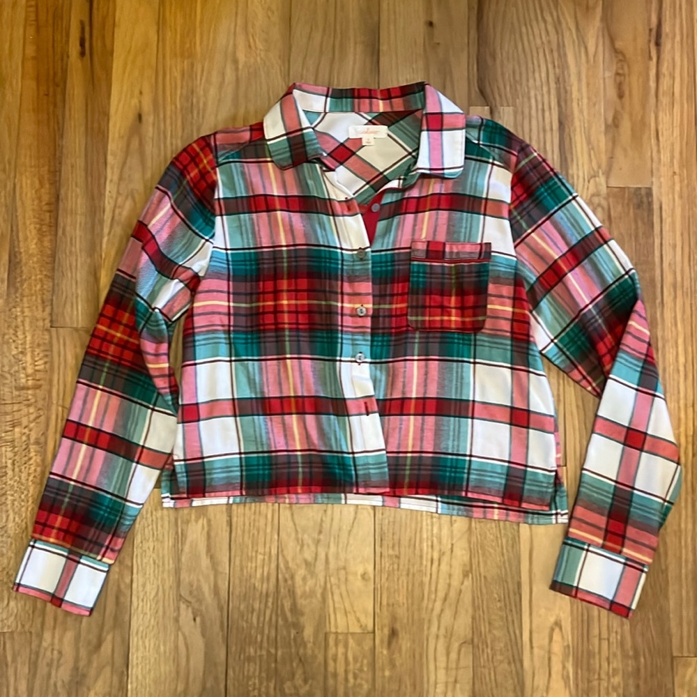 NWOT Christmas cropped flannel